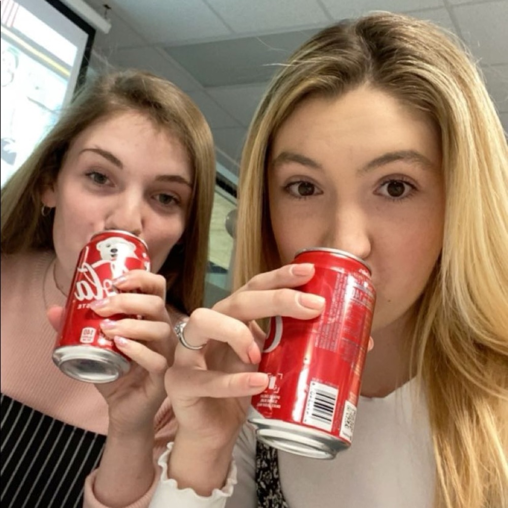 Meet your Posher, Brenna